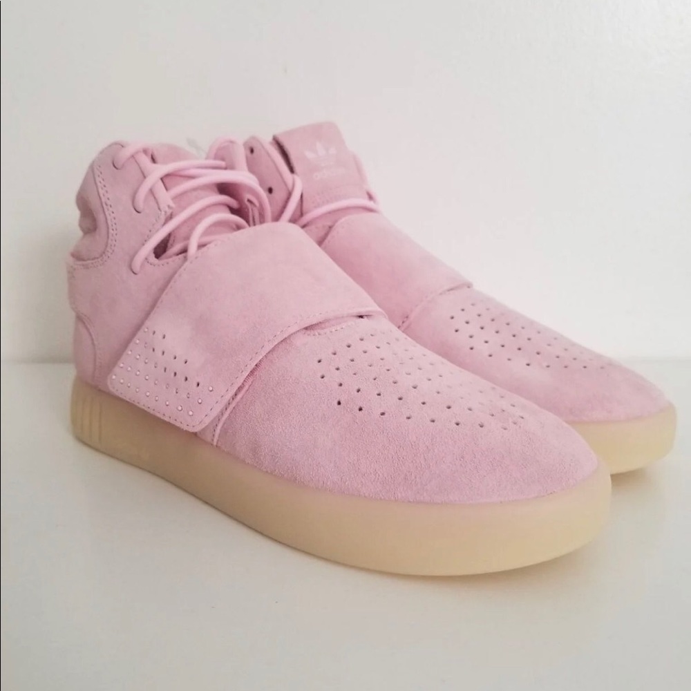 Adidas - Picture 2 of 5